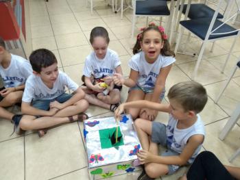 Caixa Surpresa 2º Ano A