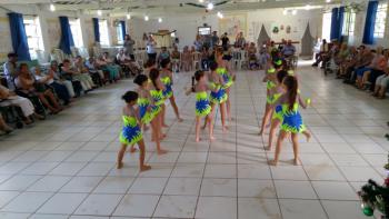 Entrega de doação e Ginástica Acrobática no Lar dos Velhinhos