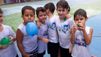 Brincando com Água - Educação Infantil