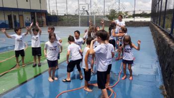 Brincando com Água - Educação Infantil