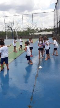 Brincando com Água - Educação Infantil