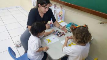 HOMENAGEM AO DIA DAS MÃES