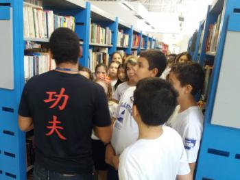 Excursão Biblioteca Municipal - 3ºs, 4º e 5ºs anos (parte2)