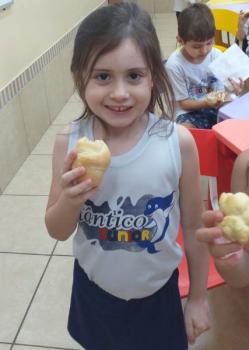 Preparo de pão caseiro - Jardim I