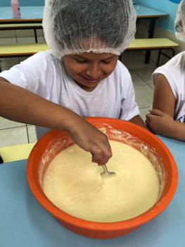 Preparo de bolo de limão - Grupo III Integral