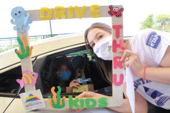 Drive Thru Kids - Parte III