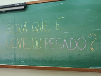 1° anos A e B - Leve ou pesado?