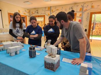 Ano Internacional de Preservação das Geleiras ONU-UNESCO - Grupo CRECIN